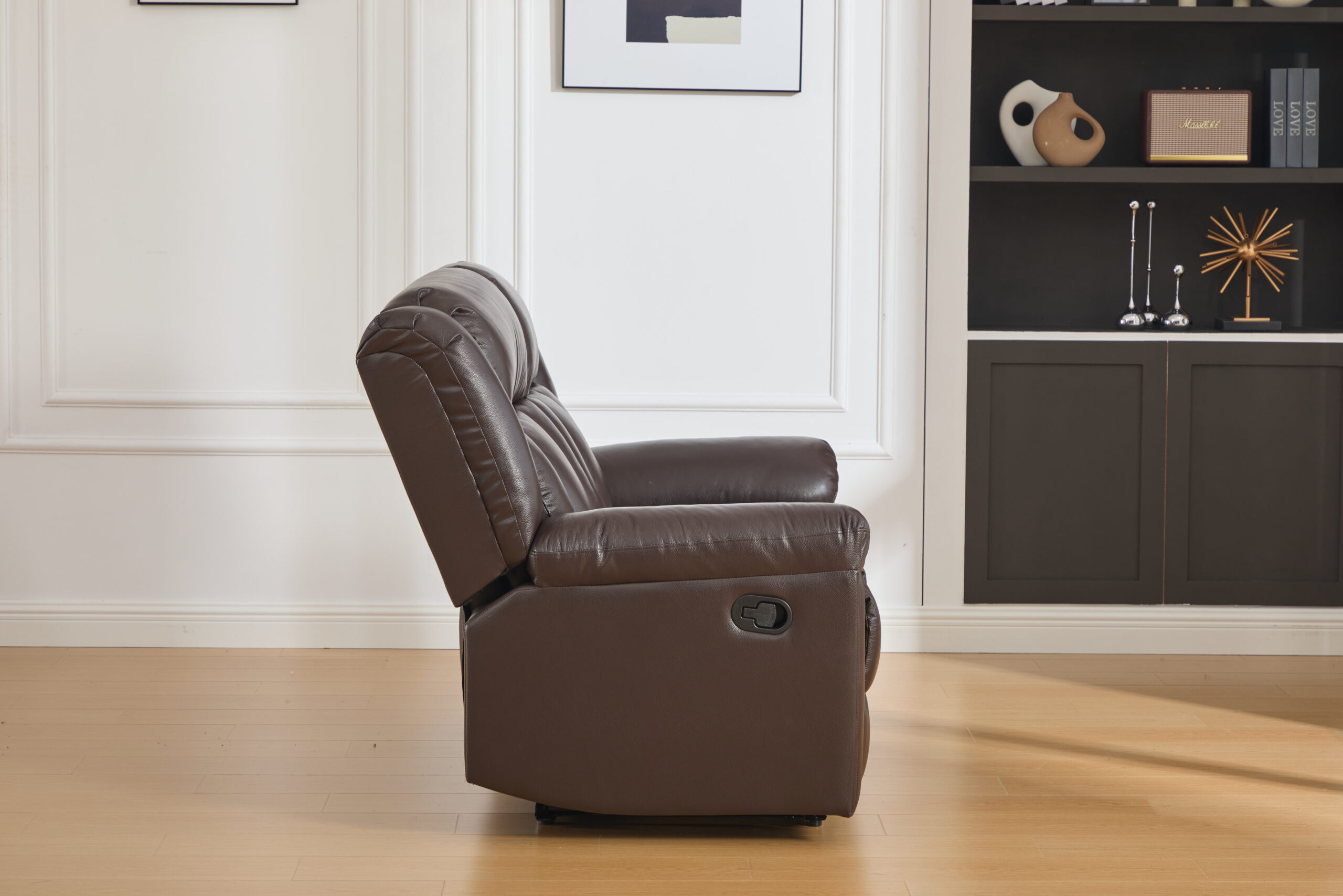 dvivietė odinė sofa su reglaineriais detroit brown – 158x96xh107 cm