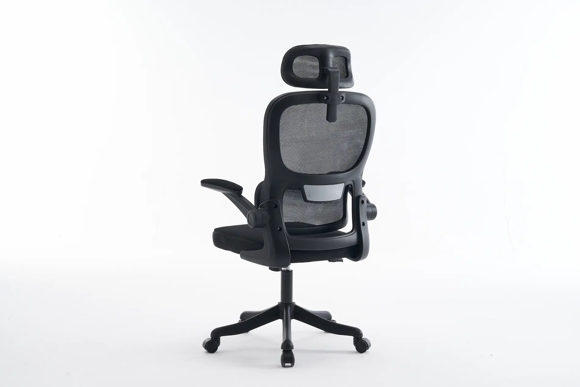 juodos spalvos ofiso kėdė fenix – 65x63xh132 cm