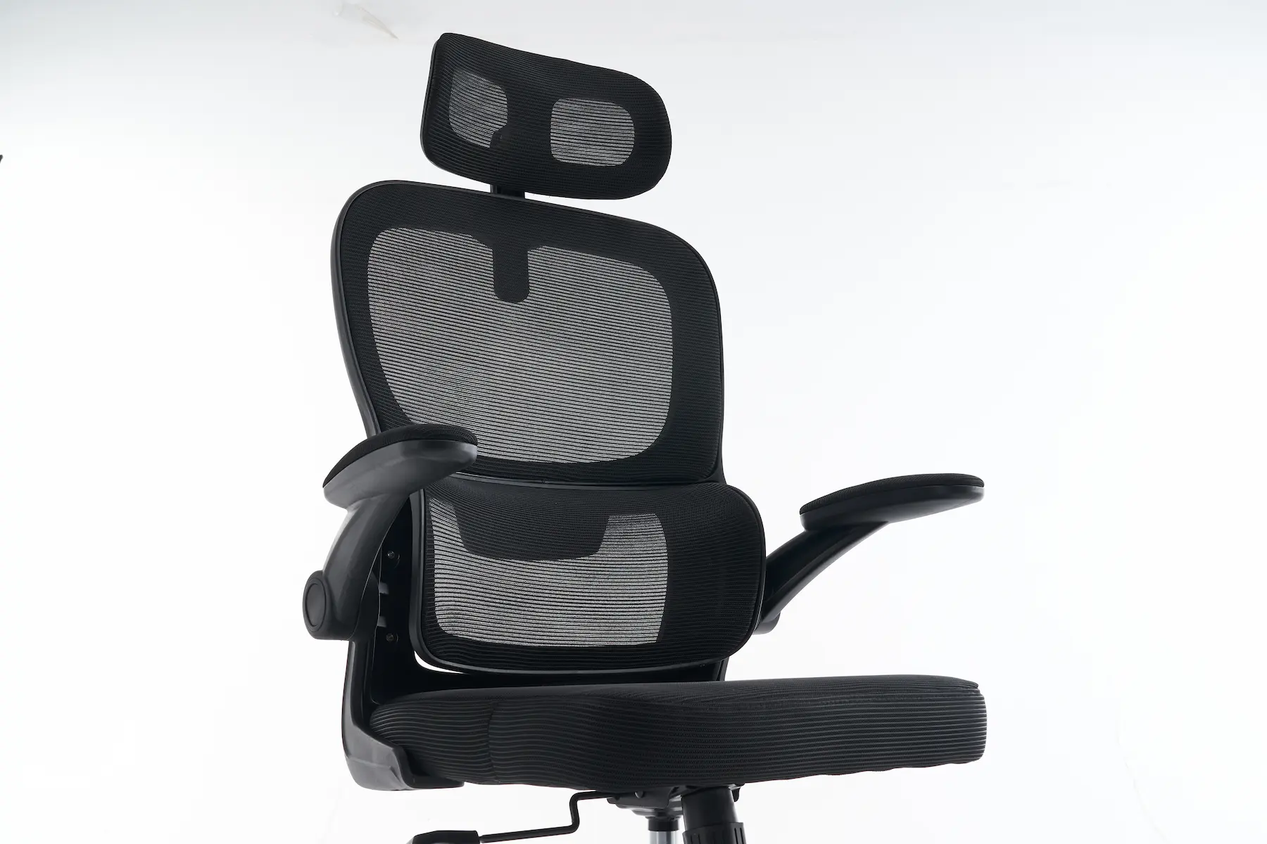 juodos spalvos ofiso kėdė fenix – 65x63xh132 cm