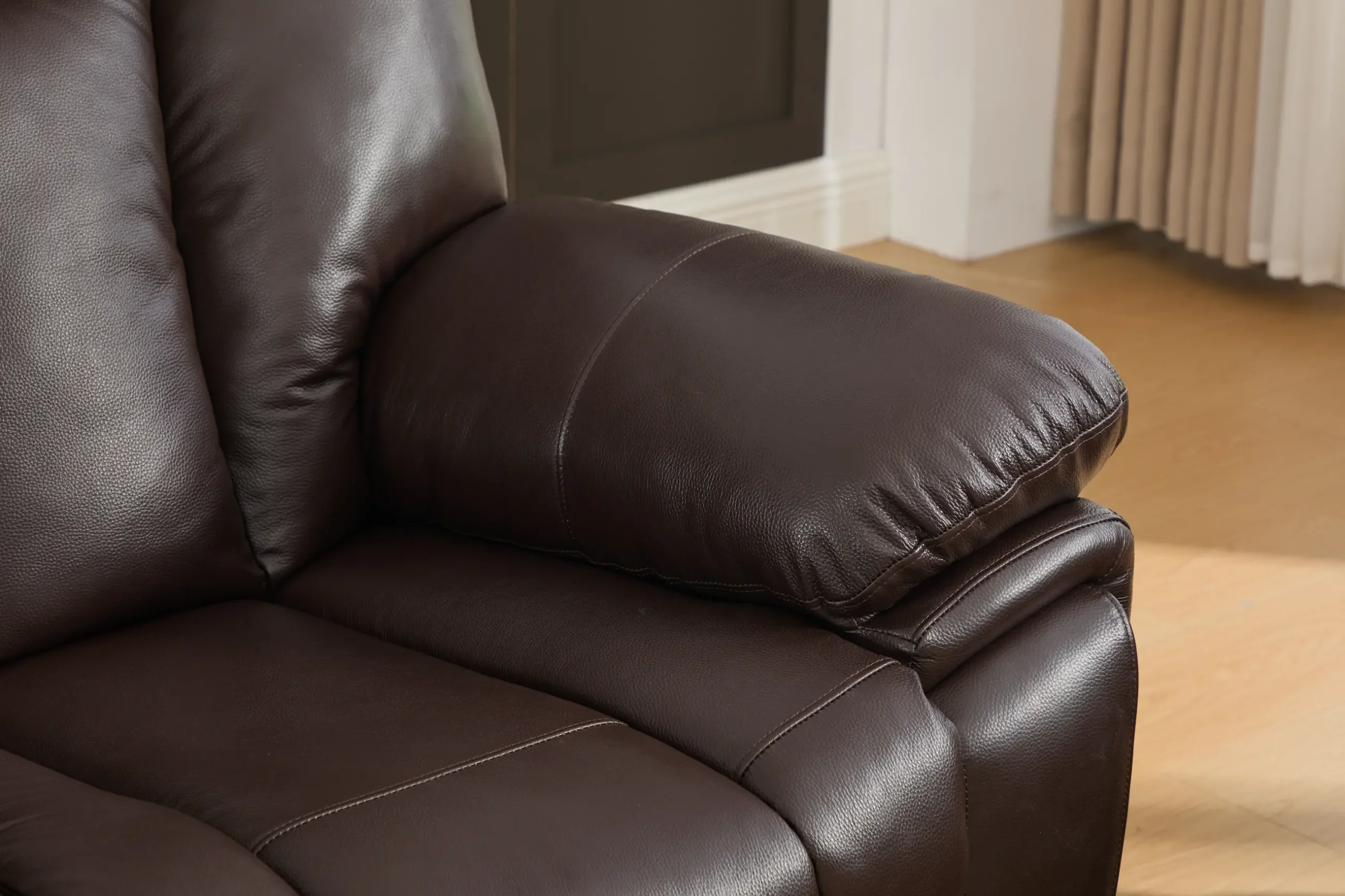 odinis fotelis su reglaineriu verona brown – 103x96xh107 cm