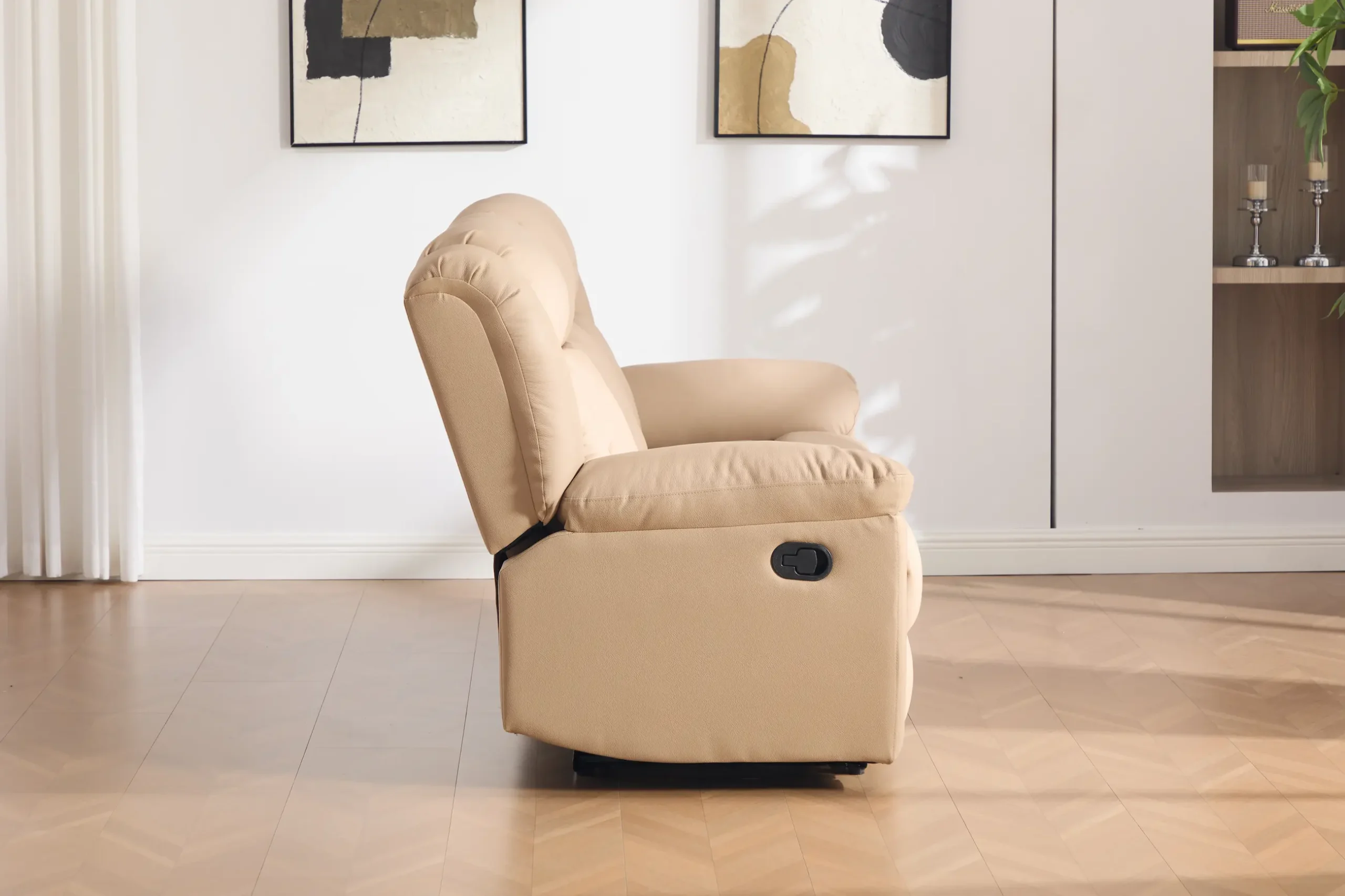 trivietė odinė sofa su reglaineriais boss beige – 217x96xh107 cm