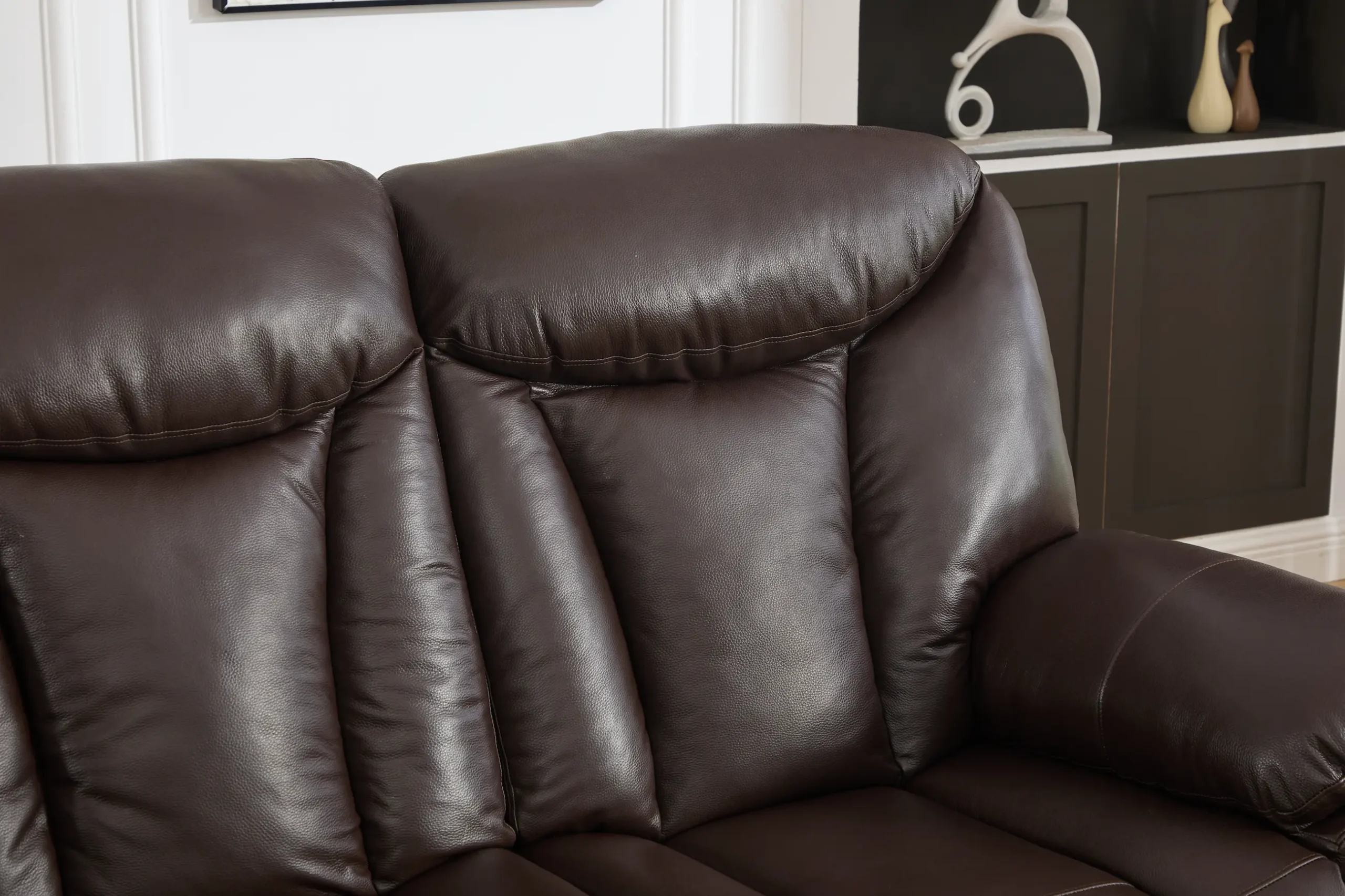 trivietė odinė sofa su reglaineriais verona brown – 218x96xh107 cm